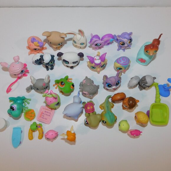 Lot 27 LPS Littlest Pet Shop Figures Turtle Frog Panda Skunk Bunny Deer Lizard - Picture 9 of 9